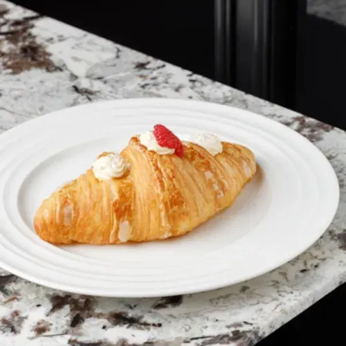 Croissant Panadero cu cremă de vanilie