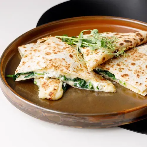 Tortilla mexicană Cu spanac