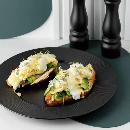 Croissant Panadero Cu mozzarella