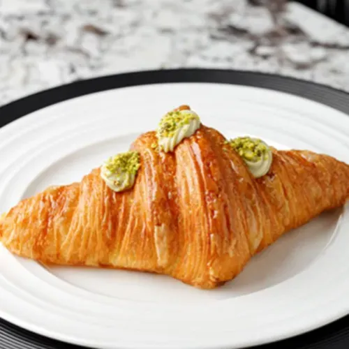 Croissant Panadero cu cremă de fistic